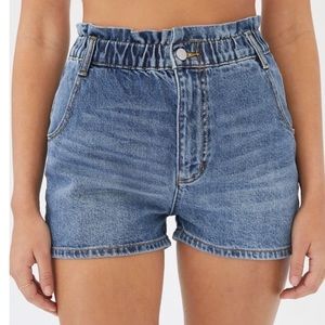 BDG pull-on-high-waited mom short